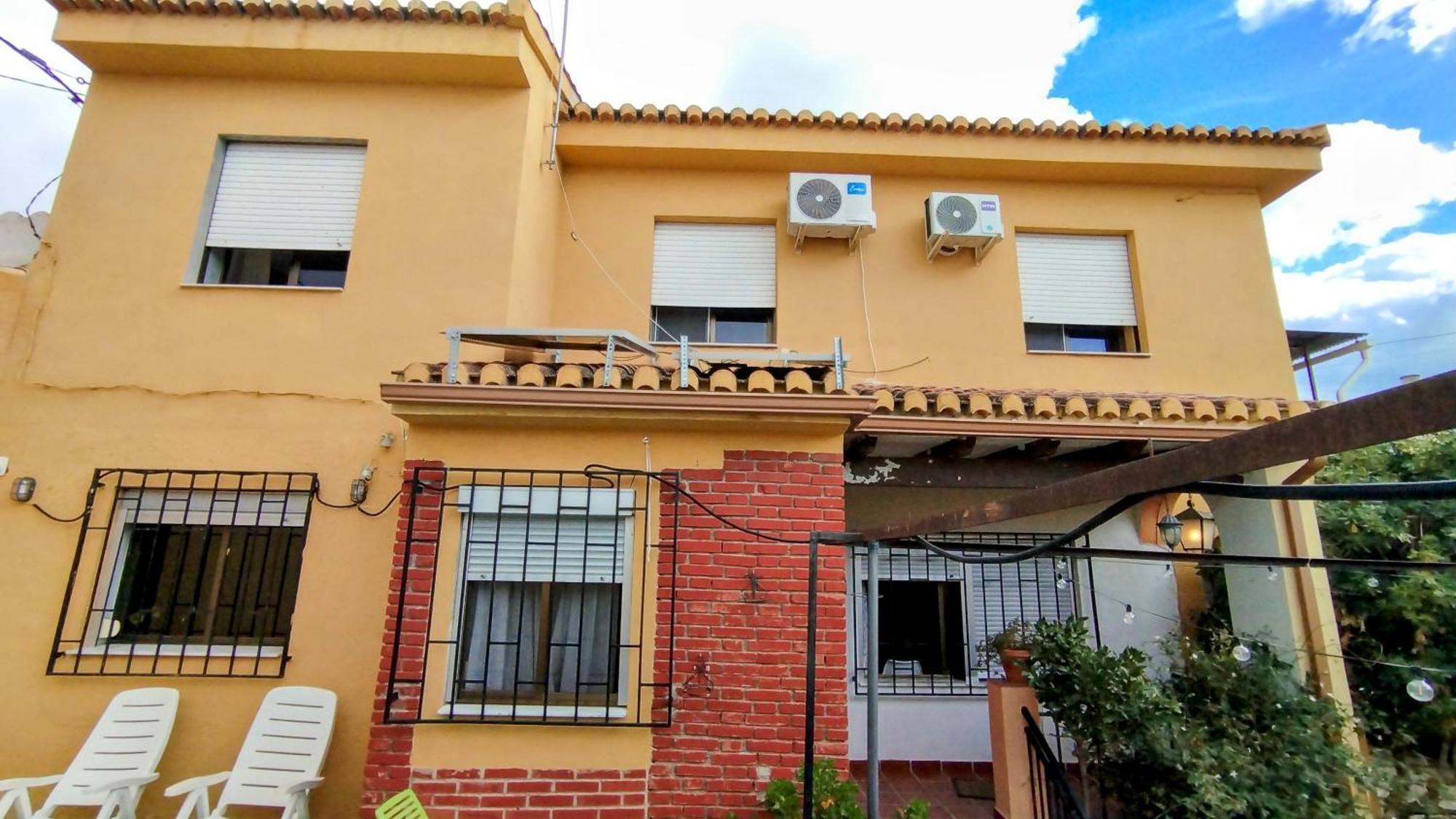 Casa Con Piscina Y Barbacoa A 3 Kilometros De La Alhambra Vila Huétor Vega Exterior foto